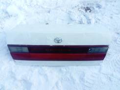 Крышка багажника. Toyota Corona, ST190