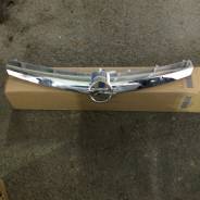 Молдинг решетки радиатора. Opel Astra