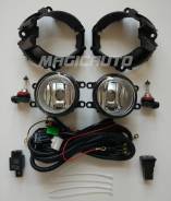 Фара противотуманная. Toyota Isis, ZGM15G, ZGM11G, ZGM10G, ANM15W, ZNM10, ANM10W, ZNM10G, ZGM11, ZGM15W, ZGM10, ZGM11W, ANM15, ZGM10W, ANM10, ANM15G...