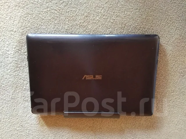 Asus Transformer Book T100TA. 10.1", 1,8����, ��� 2048 ��, ���� 32���, WiFi: 1, Bluetooth: 1, ����������� �� 5��. ����