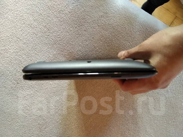 Asus Transformer Book T100TA. 10.1", 1,8����, ��� 2048 ��, ���� 32���, WiFi: 1, Bluetooth: 1, ����������� �� 5��. ����