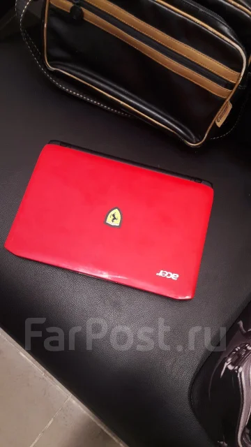 Acer Ferrari One 200-313g25n. WiFi: 1 ����