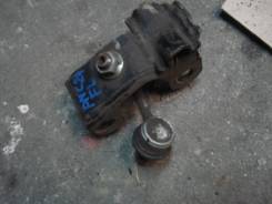 Крепление стабилизатора. Nissan Serena, RC24, PNC24, PC24, TNC24, TC24 Двигатели: QR20DE, SR20DE, QR25DE