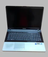 Samsung 300E7Z. 17.3", 2,1����, ��� 4 ��, ���� 500���, WiFi: 1, Bluetooth: 1 ����