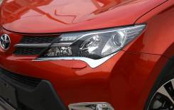 Накладка на фару. Toyota RAV4