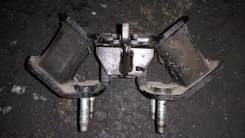 Подушка коробки передач. Toyota: Corolla, Verossa, Cresta, RAV4, Hilux, Land Cruiser Prado, Hiace, Wish, Crown, Aristo, Corolla Fielder, Chaser, Estim...