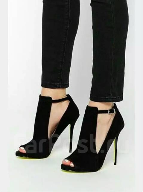 Туфли черные модные