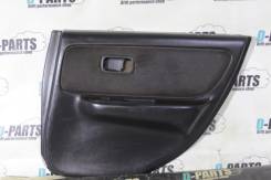 Обшивка двери. Nissan Skyline, ER33, ENR33, HR33, BCNR33, ECR33