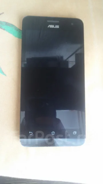 Asus ZenFone 5. �/� ����