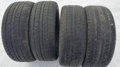 Kumho Road Venture APT KL51. Всесезонные, 2012 год, износ: 10%, 4 шт