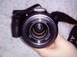 Sony Alpha ILCE-3000 Kit. 20 � ����� ��, ���: 14� � ����� ����