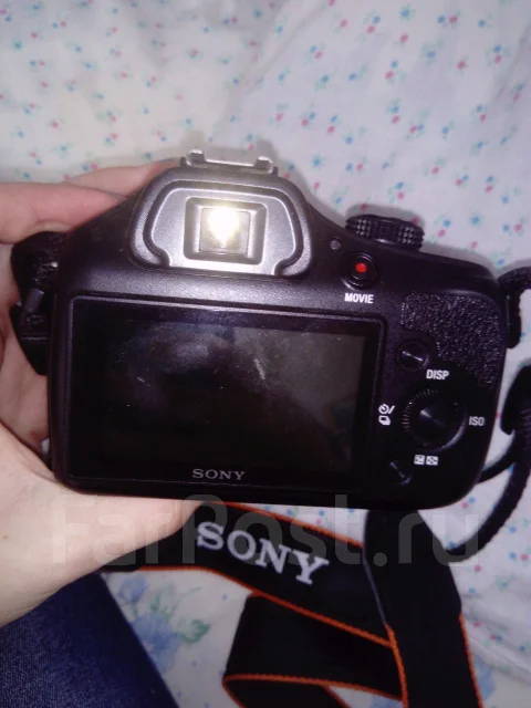 Sony Alpha ILCE-3000 Kit. 20 � ����� ��, ���: 14� � ����� ����