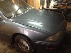 Капот. Toyota Vista, CV30, SV30 Toyota Camry, CV30, SV30
