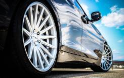 Vossen. 8.0x18, 5x114.30, ET40, ЦО 73,1 мм.