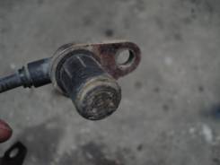 Датчик abs. Nissan Serena, RC24, PNC24, PC24, TNC24, TC24 Двигатели: QR20DE, SR20DE, QR25DE