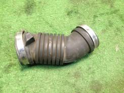 Патрубок воздухозаборника. Subaru Legacy, BD5, BG5 Subaru Impreza, GF8 Двигатели: EJ20H, EJ20G