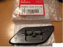 Крышка форсунки омывателя фар. Honda Legend Двигатели: J37A3, J37A2