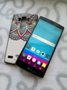LG G4 s. �/�
