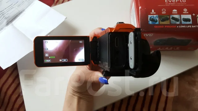JVC Everio GZ-R315. � ���������� ����
