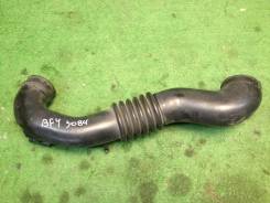 Патрубок воздухозаборника. Subaru Legacy, BC4, BC5, BCA, BCL, BCM, BF4, BF5, BF7, BFA, BFB Двигатели: EJ20D, EJ20E, EJ22E