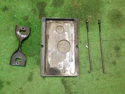 Крепление аккумулятора. Subaru Alcyone, CXD, CXW Subaru Forester, SF5, SF9, SG5, SG9, SG9L Subaru Legacy, BC2, BC3, BC4, BC5, BCA, BCK, BCL, BCM, BD2...