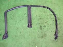 Уплотнитель двери. Subaru Legacy, BG2, BG3, BG4, BG5, BG7, BG9, BGA, BGB, BGC Двигатели: EJ18E, EJ20D, EJ20E, EJ20H, EJ20R, EJ22E, EJ25D