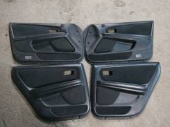 Обшивка двери. Toyota Mark II, JZX100, GX100 Toyota Chaser, GX100, JZX100 Двигатели: 1GFE, 1JZGTE, 1JZGE
