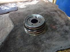 Шкив помпы. Toyota: Hiace Regius, Hiace, Hilux Surf, Touring Hiace, Granvia, Hilux / 4Runner, 4Runner, Grand Hiace, Regius, Regius Ace, Hilux, Land Cr...