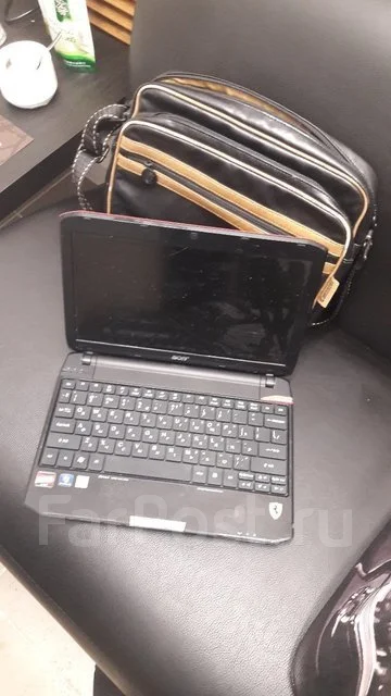 Acer Ferrari. WiFi: 1, Bluetooth: 1 ����