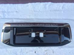 Накладка на дверь багажника. Toyota Land Cruiser Prado, TRJ150, GRJ151, GRJ150 Двигатели: 1GRFE, 2TRFE