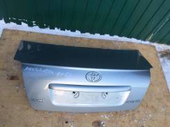 Крышка багажника. Toyota Avensis