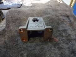Кронштейн опоры двигателя. Toyota: Hilux Surf, Granvia, 4Runner, Hiace, Regius Ace, Hilux, Land Cruiser Prado, Hiace Regius, Touring Hiace, Hilux / 4R...