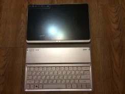 Acer Iconia Tab W700 64Gb ����