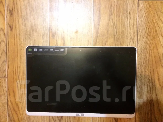 Acer Iconia Tab W700 64Gb ����