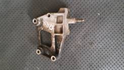 Кронштейн опоры двигателя. Nissan: Prairie, Liberty, Elgrand, Caravan, Teana, Wingroad, Presage, X-Trail, Bluebird Sylphy, Murano, Serena, Wingroad...