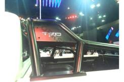 Минидуги для багажного бокса. Toyota Hilux Pick Up Toyota Hilux