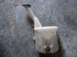 Бачок стеклоомывателя. Toyota Funcargo, NCP20, NCP25, NCP21