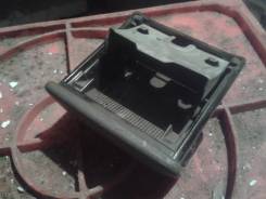 Пепельница. Toyota Gaia, ACM15G, SXM10, CXM10, SXM10G, ACM10, ACM15, SXM15G, CXM10G, ACM10G Двигатели: 3SFE, 3CTE