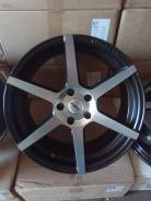 Vossen. 8.0x18, 5x114.30, ET35, ЦО 73,0 мм.