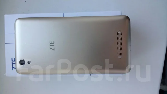ZTE Blade X3. �/� ����