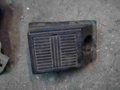 Подставка под ногу. Nissan Serena, PNC24