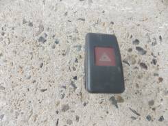 Кнопка включения аварийной остановки. Toyota Lite Ace, CR31 Toyota Town Ace, CR31G, CR31