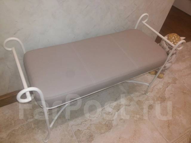 Переклейка, перетяжка стульев, ремонт мебели, лакировка во Владивостоке