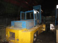 Львовский погрузчик. Продаётся погрузчик 4026, 2 700 куб. см., 5 000 кг.
