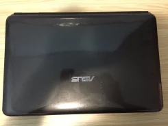 Asus K50IP. 15.6", WiFi, Bluetooth