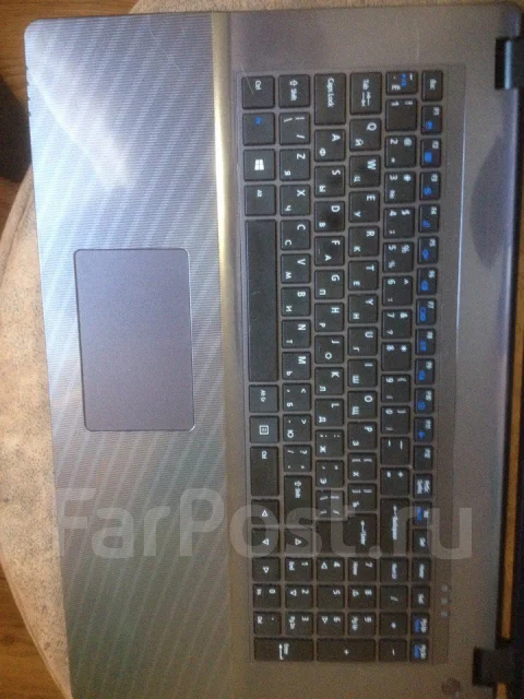 DEXP. 17", 2,4����, ��� 8 ��, ���� 500���, WiFi: 1, Bluetooth: 1, ����������� �� 5��. ����