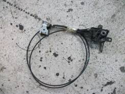 Тросик замка капота. Subaru Legacy, BPH, BLE, BP5, BL, BL5, BP9, BP, BL9, BPE Двигатели: EJ20X, EJ20Y, EJ253, EJ255, EJ203, EJ204, EJ30D, EJ20C
