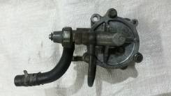 Вакуумный насос. Mitsubishi Canter
