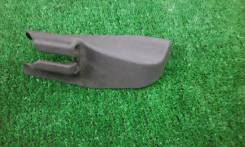 Крышка петли сиденья. Nissan Bluebird, HU14, SU14, QU14 Двигатели: SR20DE, SR20VE, QG18DE, QG18DD, CD20E