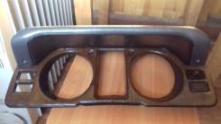 Консоль панели приборов. Mitsubishi Pajero, V24WG, V24C, V24V, V24W Двигатель 4D56